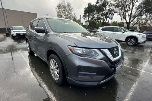 2020 Nissan Rogue S