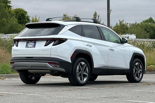 Creamy White Pearl 2026 Hyundai TUCSON Hybrid SEL Convenience
