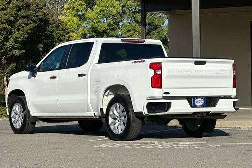 2021 Chevrolet Silverado 1500 Custom