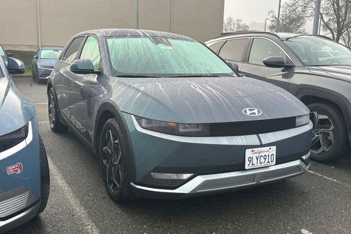 2024 Hyundai IONIQ 5 SEL