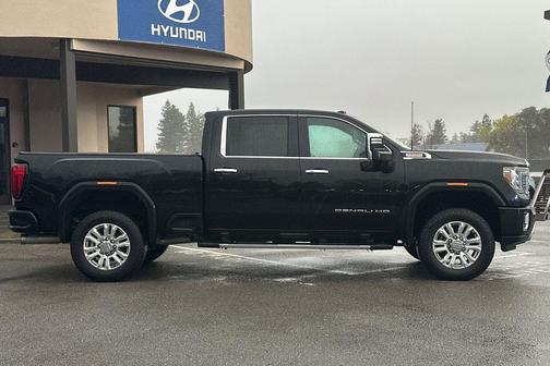 2023 GMC Sierra 2500 Denali