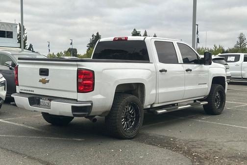 2018 Chevrolet Silverado 1500 Custom