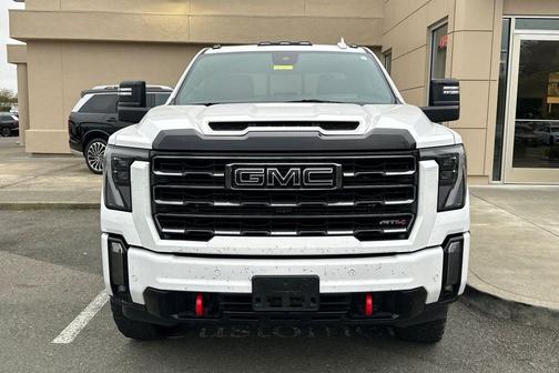 Summit White 2024 GMC Sierra 2500 AT4