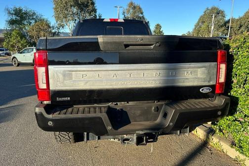 2022 Ford F-250 Platinum