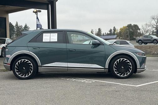 2024 Hyundai IONIQ 5 Limited