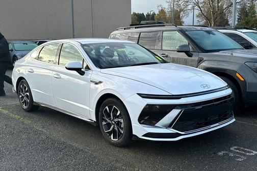 2025 Hyundai SONATA SEL