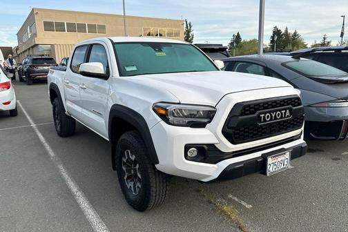2023 Toyota Tacoma TRD Sport