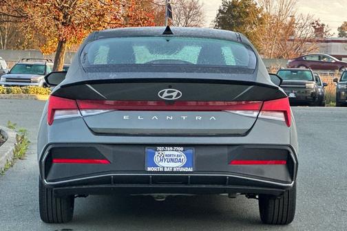 2026 Hyundai ELANTRA Sport