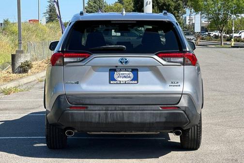Silver Sky Metallic 2021 Toyota RAV4 Hybrid XLE