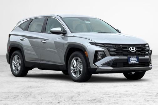 Shimmering Silver 2026 Hyundai TUCSON SE