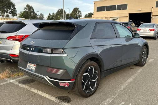 2024 Hyundai IONIQ 5 SEL