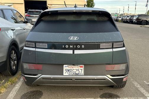2024 Hyundai IONIQ 5 SEL