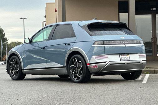 2024 Hyundai IONIQ 5 Limited