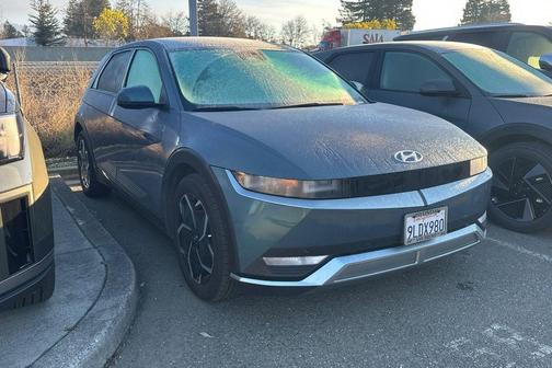 2024 Hyundai IONIQ 5 SEL