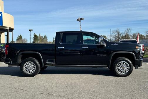 2022 Chevrolet Silverado 3500 High Country