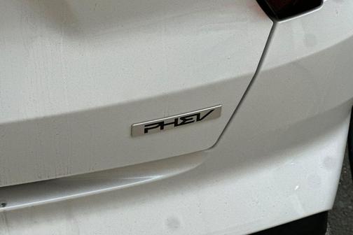 2024 Kia Sorento Plug-In Hybrid SX Prestige