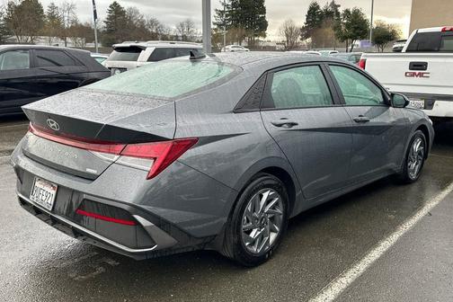 2025 Hyundai ELANTRA HEV Blue
