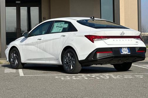 2026 Hyundai ELANTRA HEV Blue