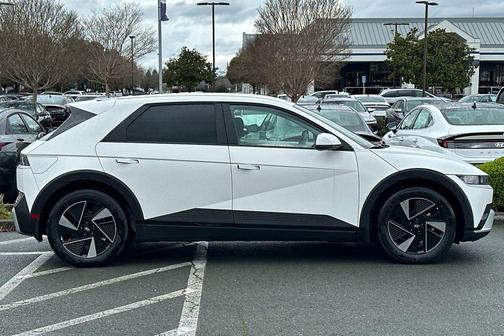 2026 Hyundai IONIQ 5 SEL