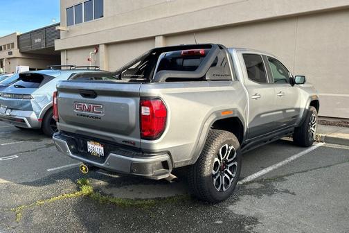 2025 GMC Canyon AT4