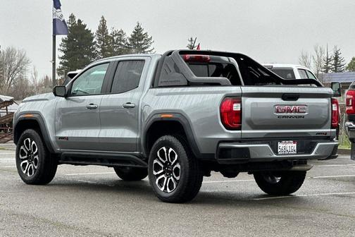 2025 GMC Canyon AT4