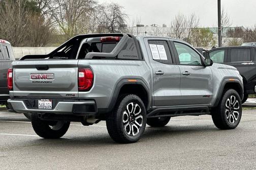 2025 GMC Canyon AT4