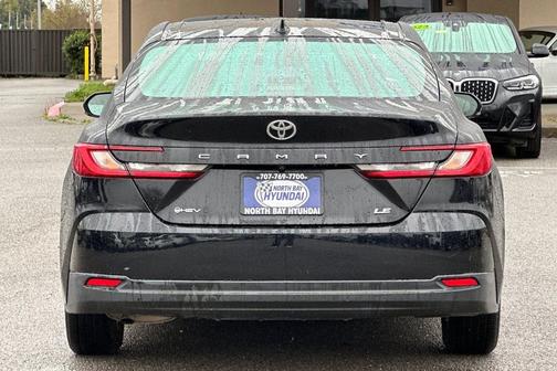 2025 Toyota Camry LE