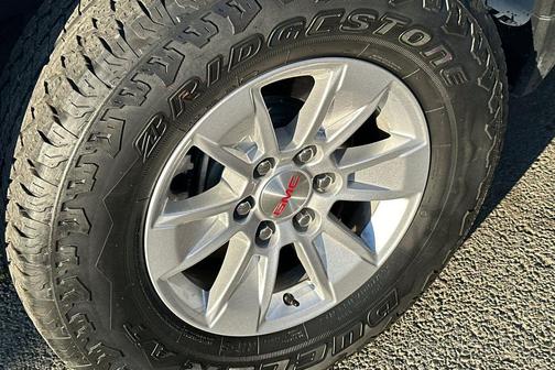 2023 GMC Sierra 1500 SLE