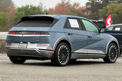 2024 Hyundai IONIQ 5 Limited