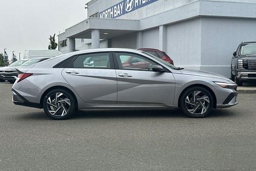 2025 Hyundai ELANTRA Sport
