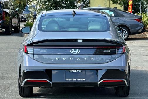 2025 Hyundai SONATA SEL