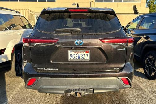 2020 Toyota Highlander Hybrid XLE