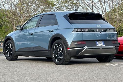 2024 Hyundai IONIQ 5 SEL
