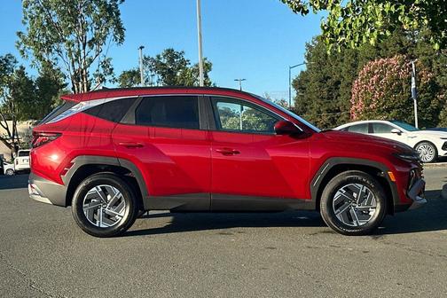 2025 Hyundai TUCSON Hybrid Blue