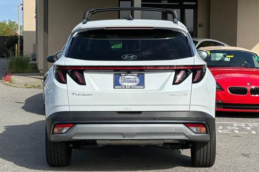 Creamy White Pearl 2026 Hyundai TUCSON Hybrid Limited