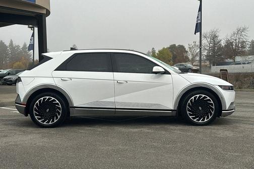 2024 Hyundai IONIQ 5 Limited