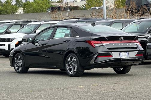 2025 Hyundai ELANTRA HEV Limited