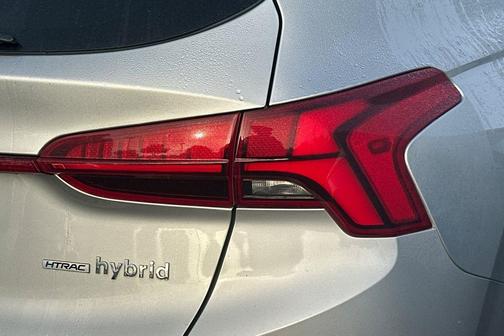 2022 Hyundai SANTA FE HEV SEL Premium