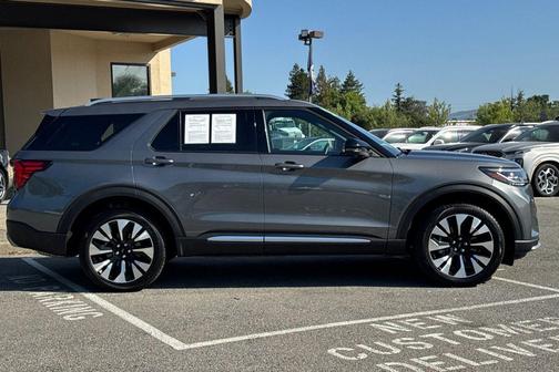 Carbonized Gray Metallic 2025 Ford Explorer Platinum
