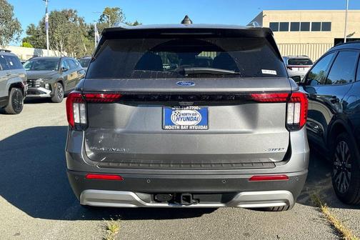 Carbonized Gray Metallic 2025 Ford Explorer Platinum