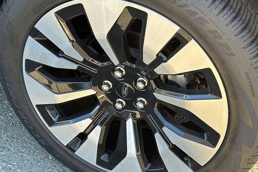 Carbonized Gray Metallic 2025 Ford Explorer Platinum