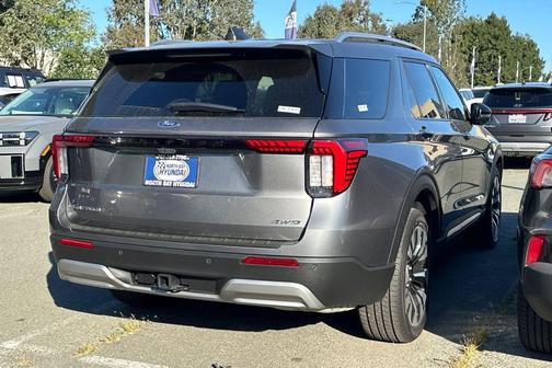 Carbonized Gray Metallic 2025 Ford Explorer Platinum