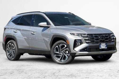Shimmering Silver 2026 Hyundai TUCSON Plug-In Hybrid Limited