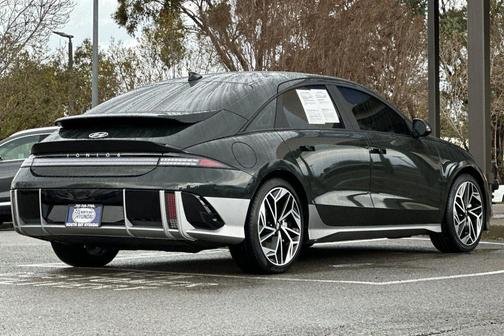2024 Hyundai IONIQ 6 SEL