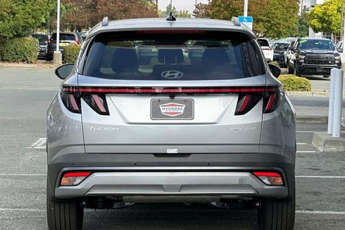 2025 Hyundai TUCSON Hybrid Limited