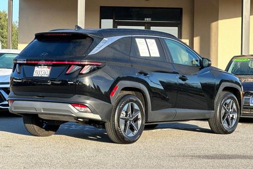 2025 Hyundai TUCSON SEL Convenience