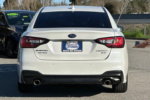 2022 Subaru Legacy Limited