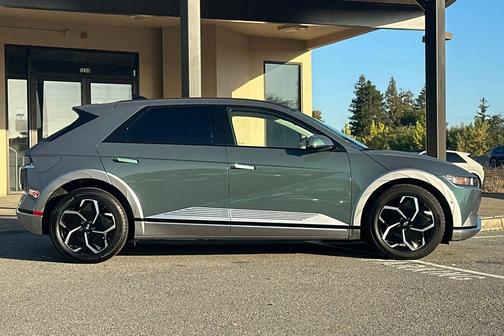 2024 Hyundai IONIQ 5 Limited