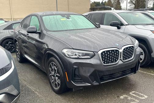 2023 BMW X4 xDrive30i