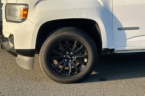 2022 GMC Canyon Elevation Standard